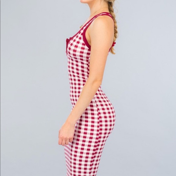 Back to the basics dress - Picture 3 of 6